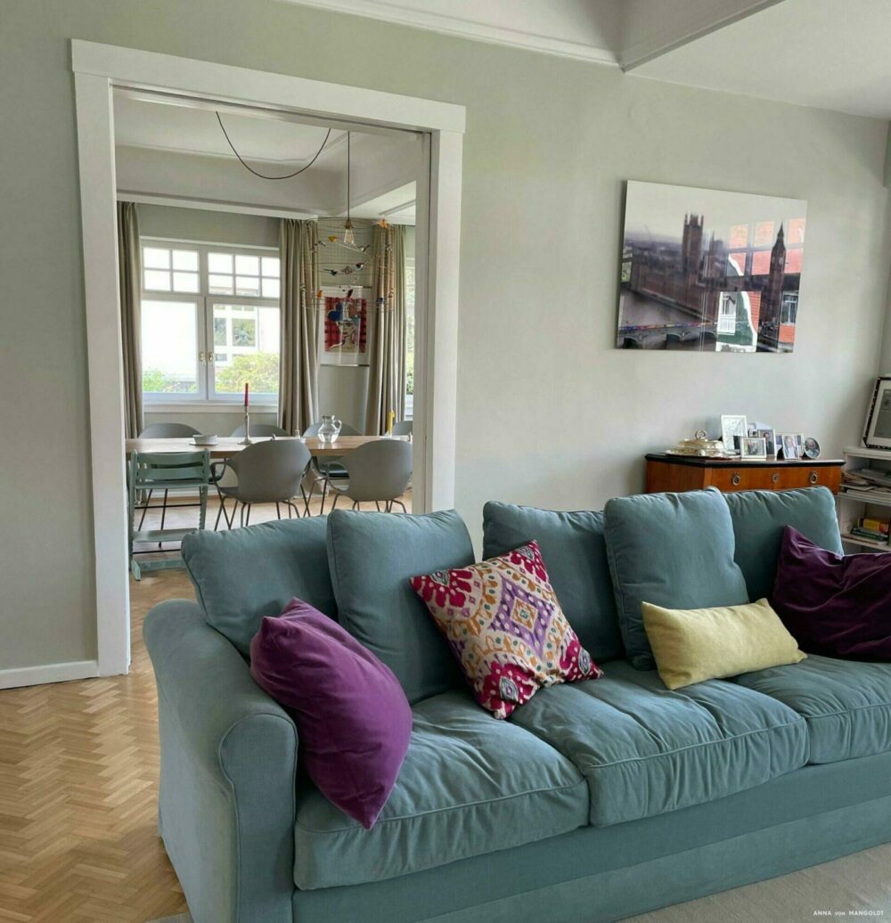 Wohnzimmer im zarten Graugrün YOGA 165