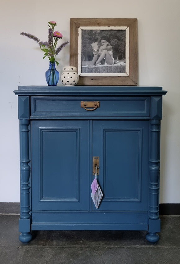 Möbel mit Matt- oder Satinlack von Anna von Mangoldt Farben streichen: LEONARDO 135